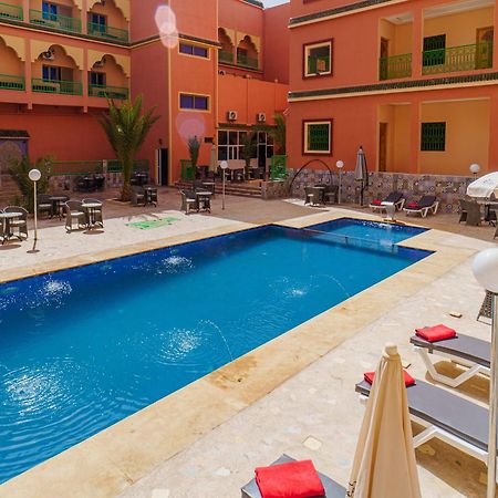 Hotel La Vallee Des Kasbahs Chez Ilyas 티네히르 외부 사진